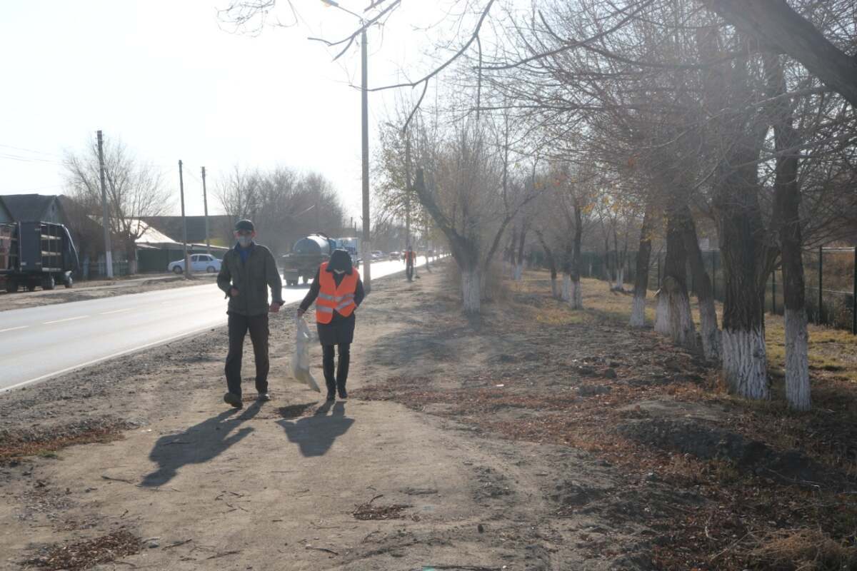 Полицейді боқтап, қоғамдық жұмысқа тартылды