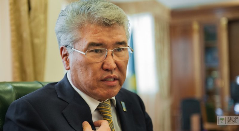"Мені мақтаудың орнына, бәрі сұрақ астына алады" - Арыстанбек Мұхамедиұлы