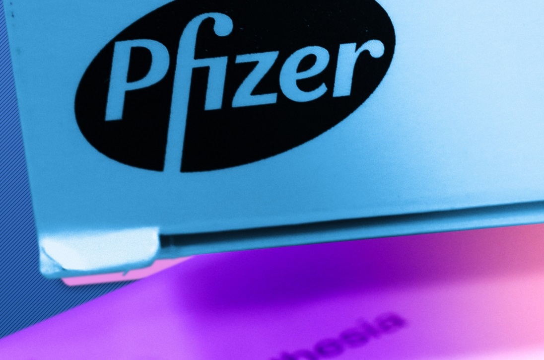 Первая партия вакцины Pfizer доставлена в Казахстан