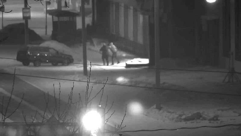 Знакомство в ночном клубе закончилось ограблением (ВИДЕО)