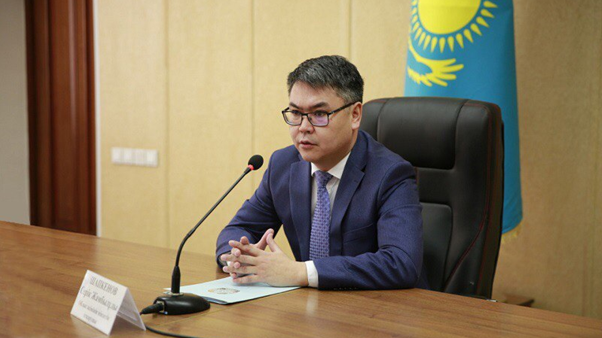Еңбек министрі өз жалақысы туралы: "Ақылға қонымды"
