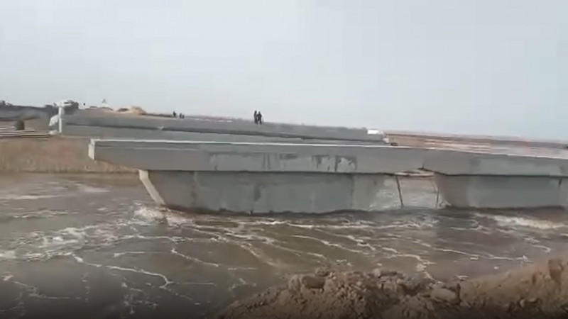 Талые воды затопили участок одной из республиканских трасс