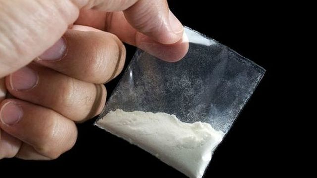 Атырауда есірткі тасымалдаған мектеп оқушысы 7 жылға сотталды
