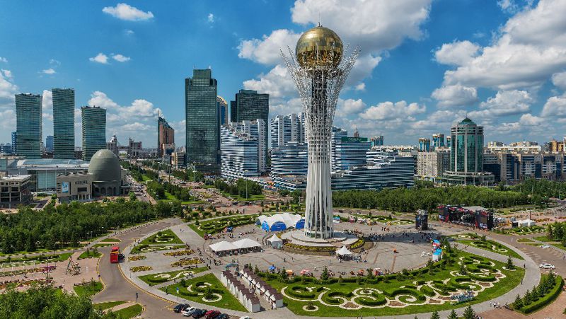 Сколько дней казахстанцы отдохнут в июле