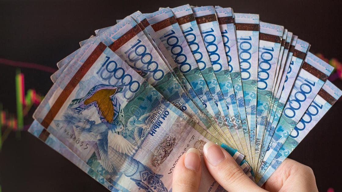 Арзанға тауар әперемін деген әйел Атыраулықтарды алдап кетті