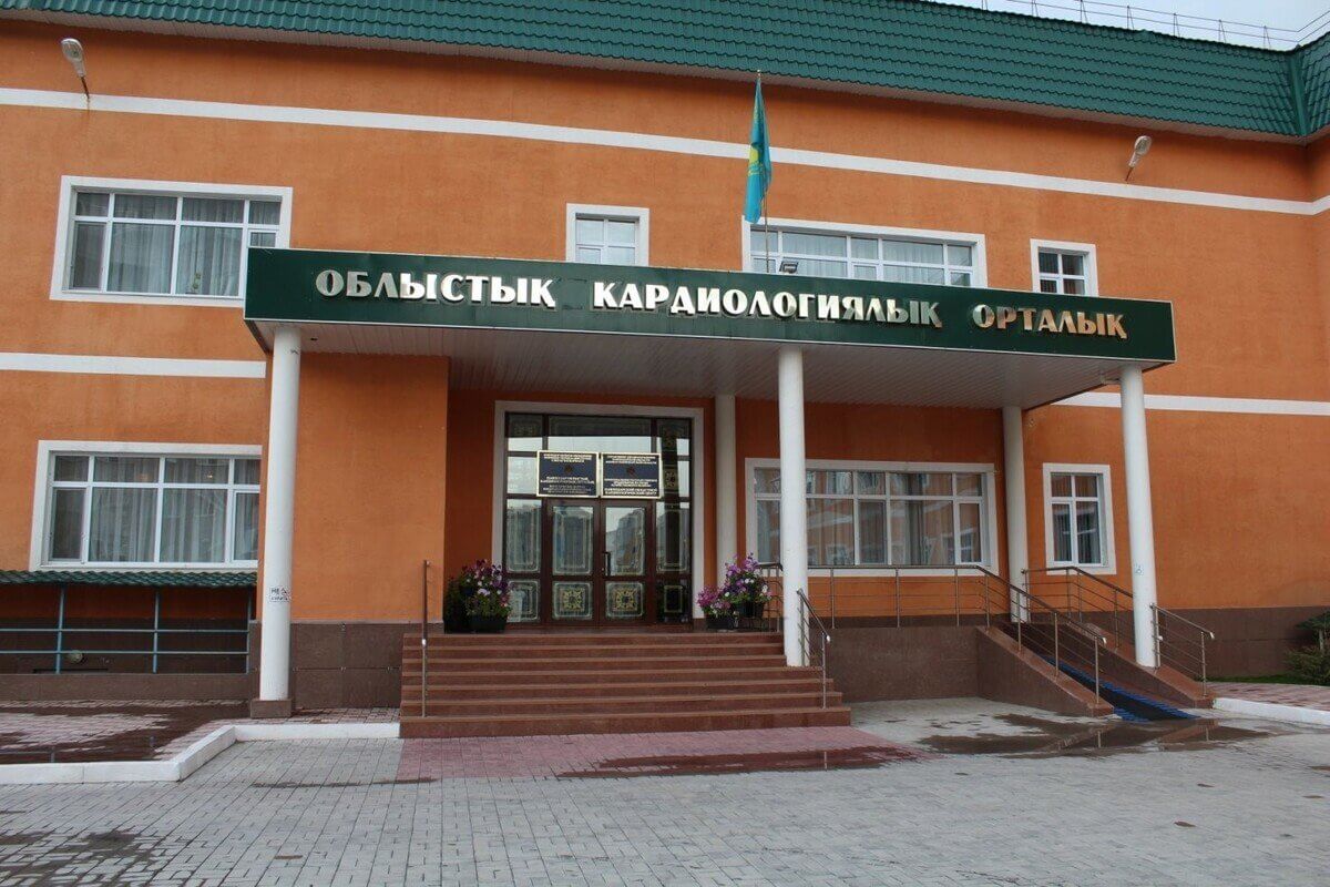 Павлодарда кардиохирургтар ер адамды сал ауруынан аман алып қалды