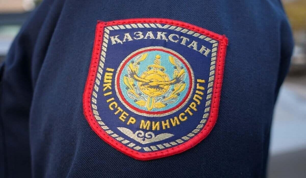 Шымкентте көпқабатты үй ауласынан ер адамның денесі табылды