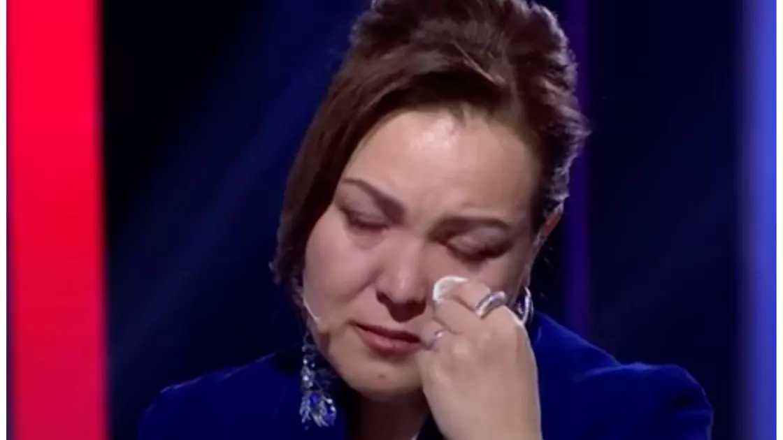 «Балалы бола алмайсың»: Жұлдызай Дүйсенбиева көпшілікке жан сырын ақтарды (ФОТО)