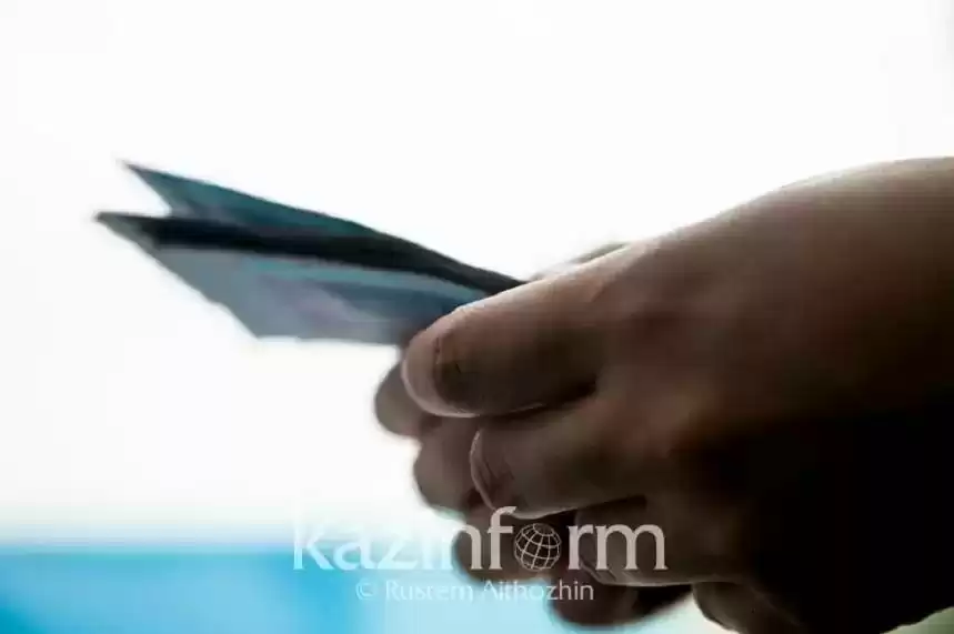 Шымкентте Жер қатынастары басқармасының басшылығы пара алу күдігіне ілінді