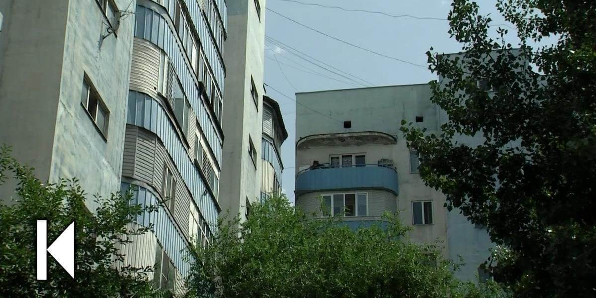 «Маманы түсіріңізші»: Көршілері Алматыда 2 баласының көзінше асылып қалған келіншекке қатысты шындықты айтты