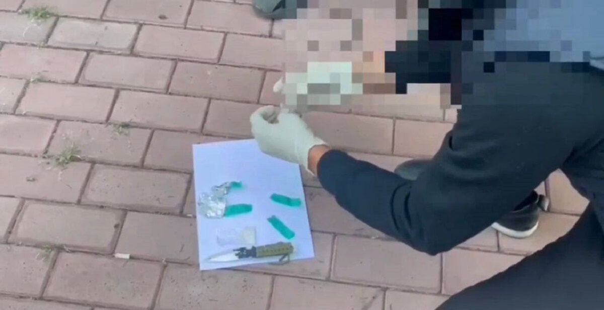 Оралда есірткі қойып кетумен айналысқан оқушы ұсталды