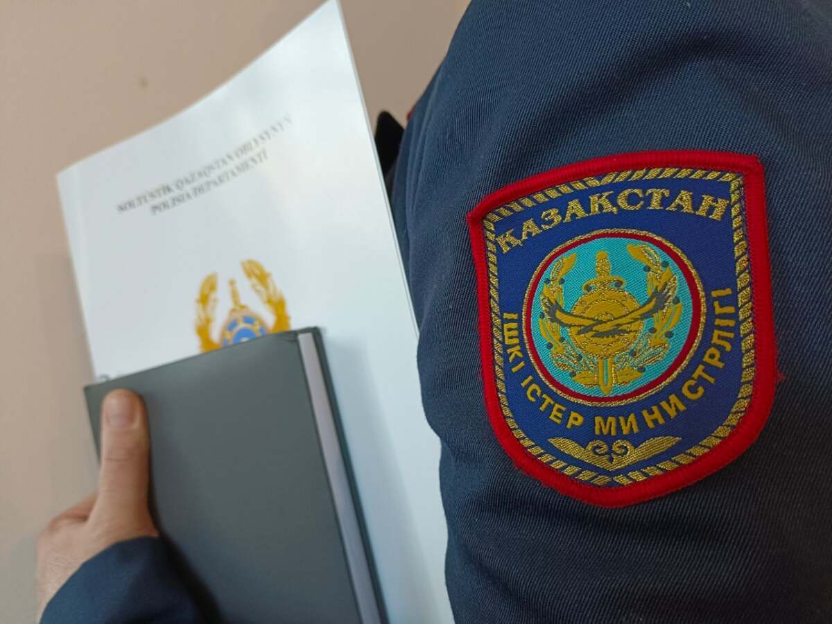 Полицейского подозревают в убийстве жены в Костанайской области