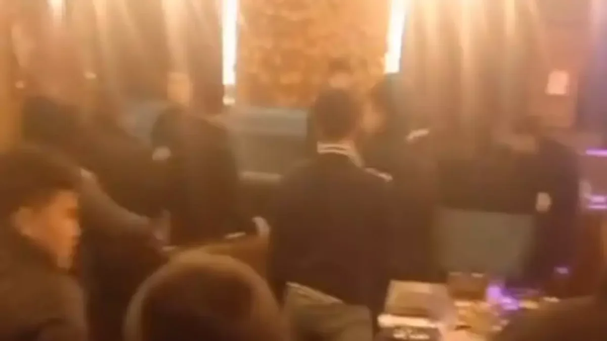 Талдықорғандағы мейрамханалардың бірінде жаппай төбелес болды (ВИДЕО)