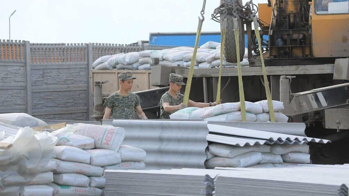 Тәжікстаннан елімізге тағы гуманитарлық көмек келді