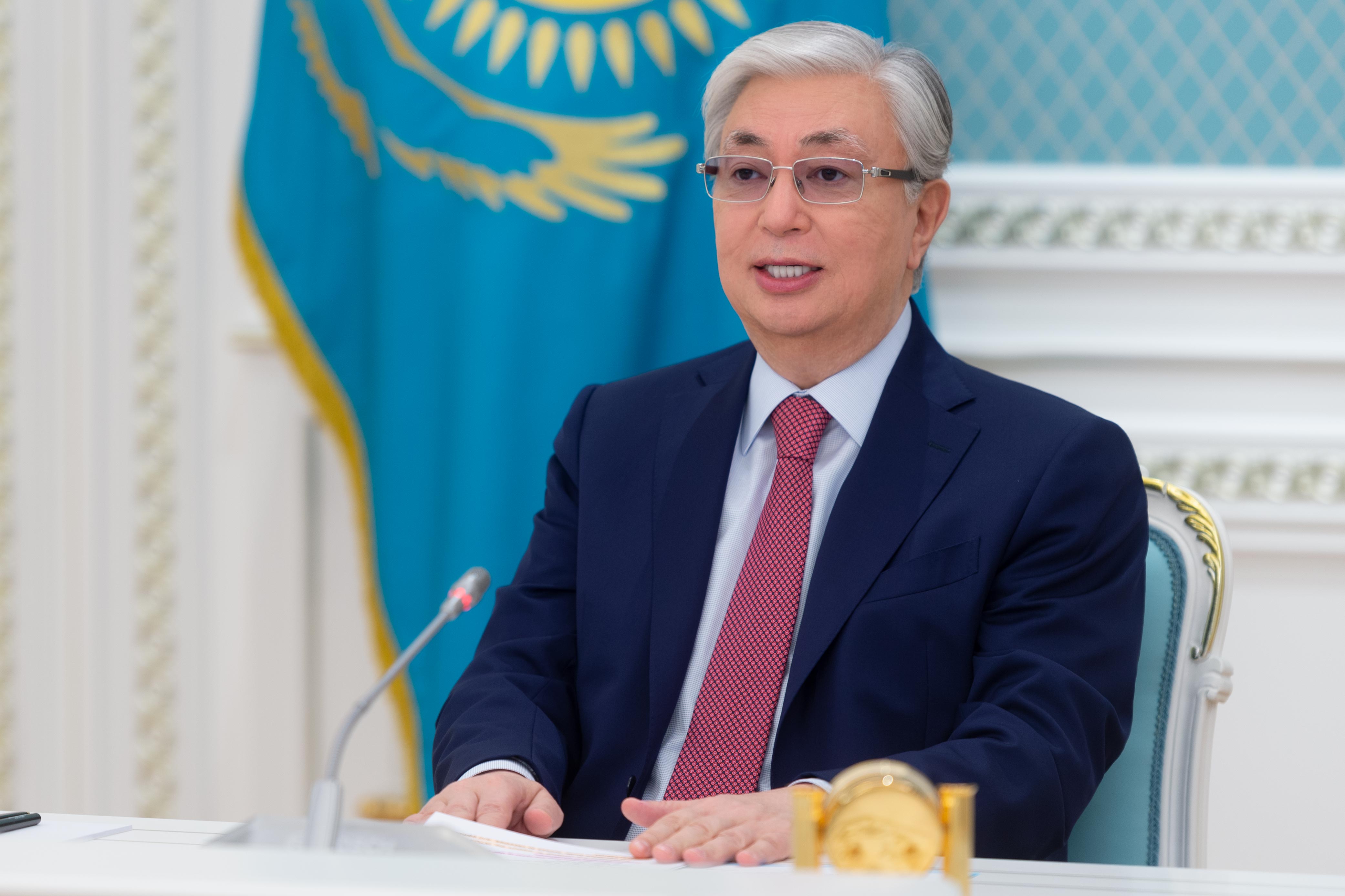 Токаев поздравил казахстанцев с Национальным днем домбры
