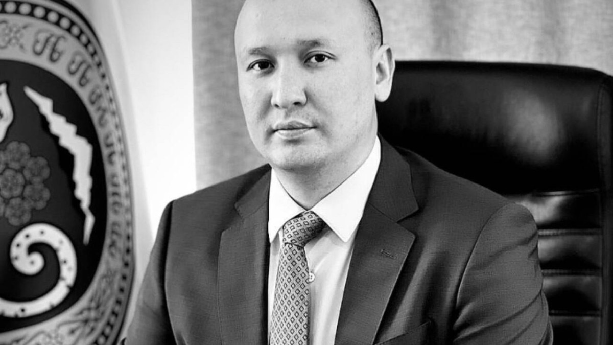 Казахстанский спортивный чиновник умер в Париже