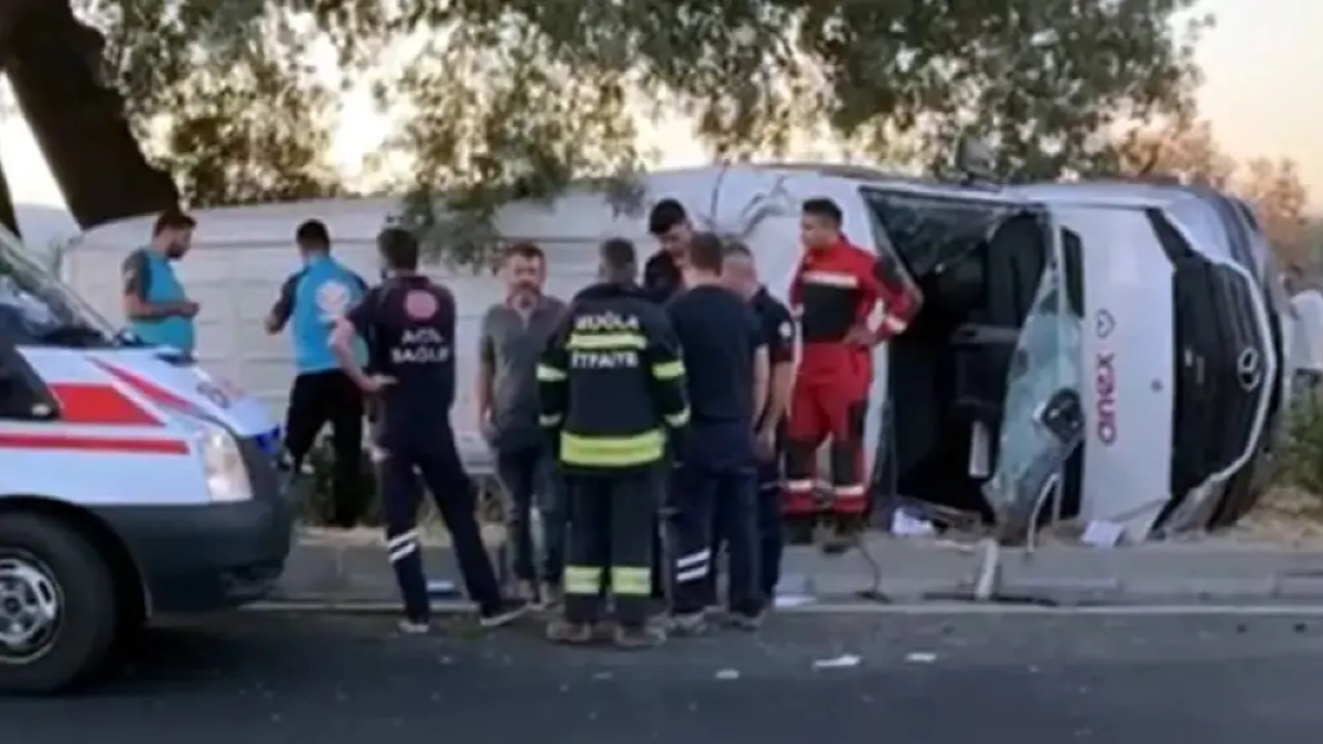 Туристы из Казахстана пострадали в ДТП в Турции