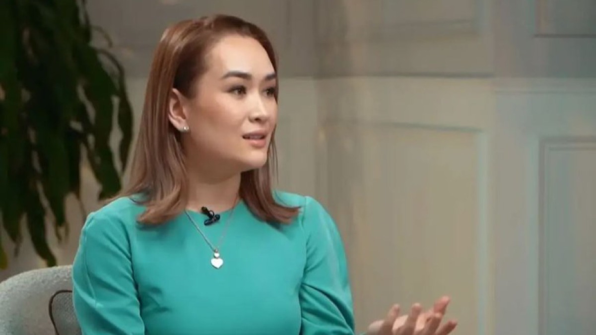 «Жылап қалатын кездерім болды»: Роза Рымбаеваның келіні жан сырын ақтарды