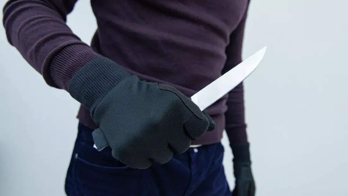 Ақтөбеде 38 жастағы әйелді пышақтап кетті