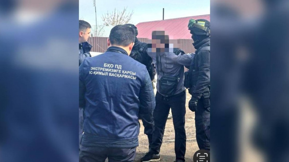 Батыс Қазақстанда екі жігіт бұрынғы құдағиын бопсалап, ақша алып отырған