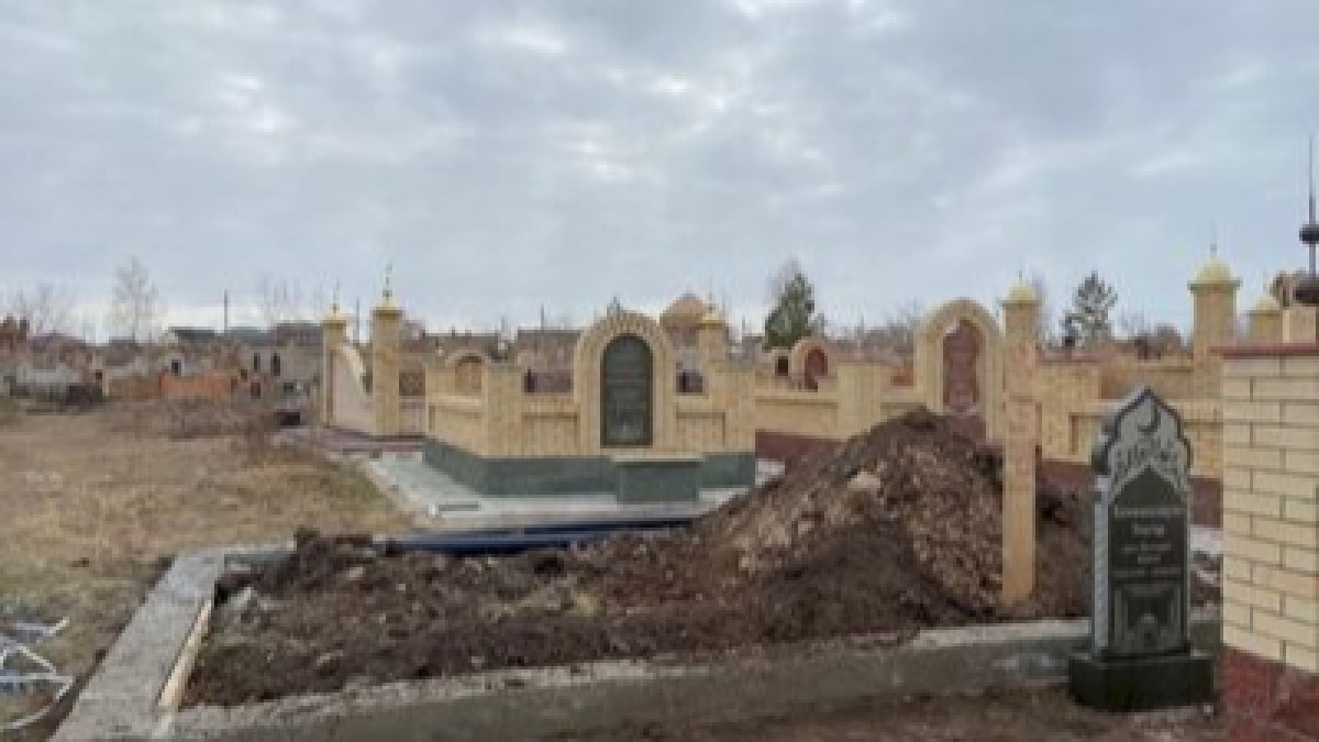 Ақтөбеде суға кеткен адамды туыстарына айтпай жерлеп тастаған