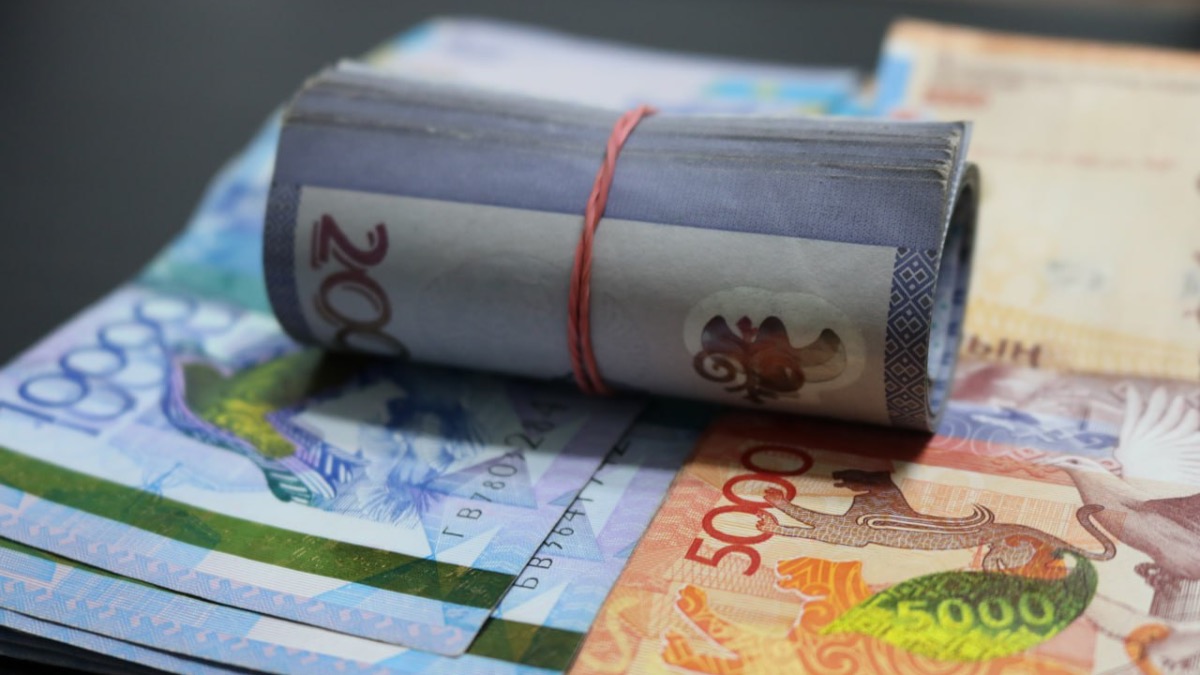 Ущерб свыше 519 млн тенге: главу отдела строительства осудили в Таразе