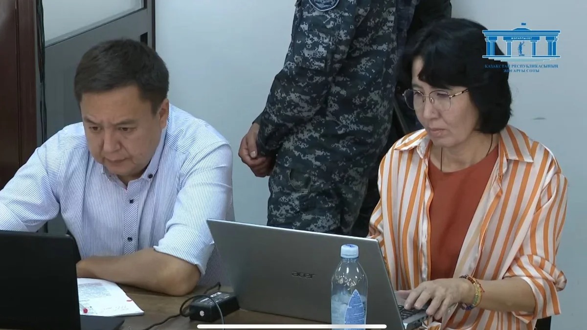 Өкініш пен кешірім: Шерзат сотындағы жарыссөзде айыпталушылар не айтып жатыр
