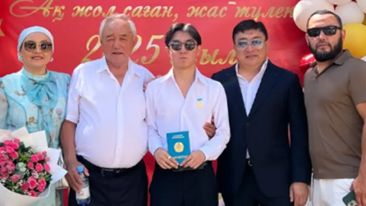 Тоқтар Серіковтың тұңғышы «Алтын белгі» иегері атанды