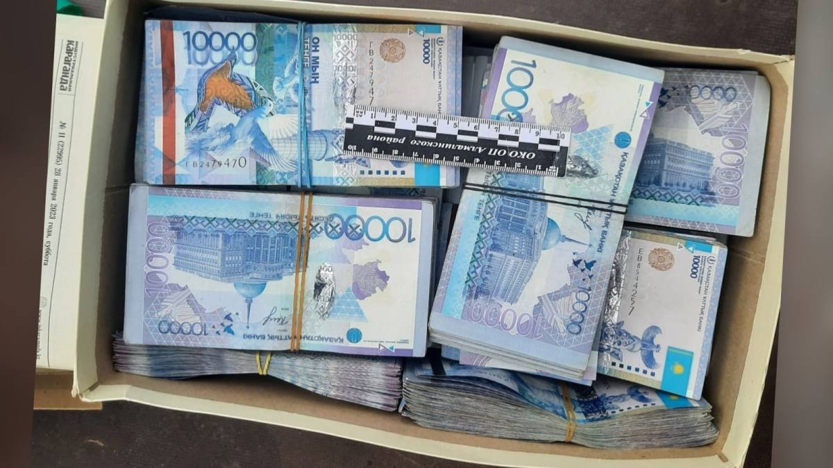 22 миллиона тенге отдала пенсионерка из Караганды мошенникам 
