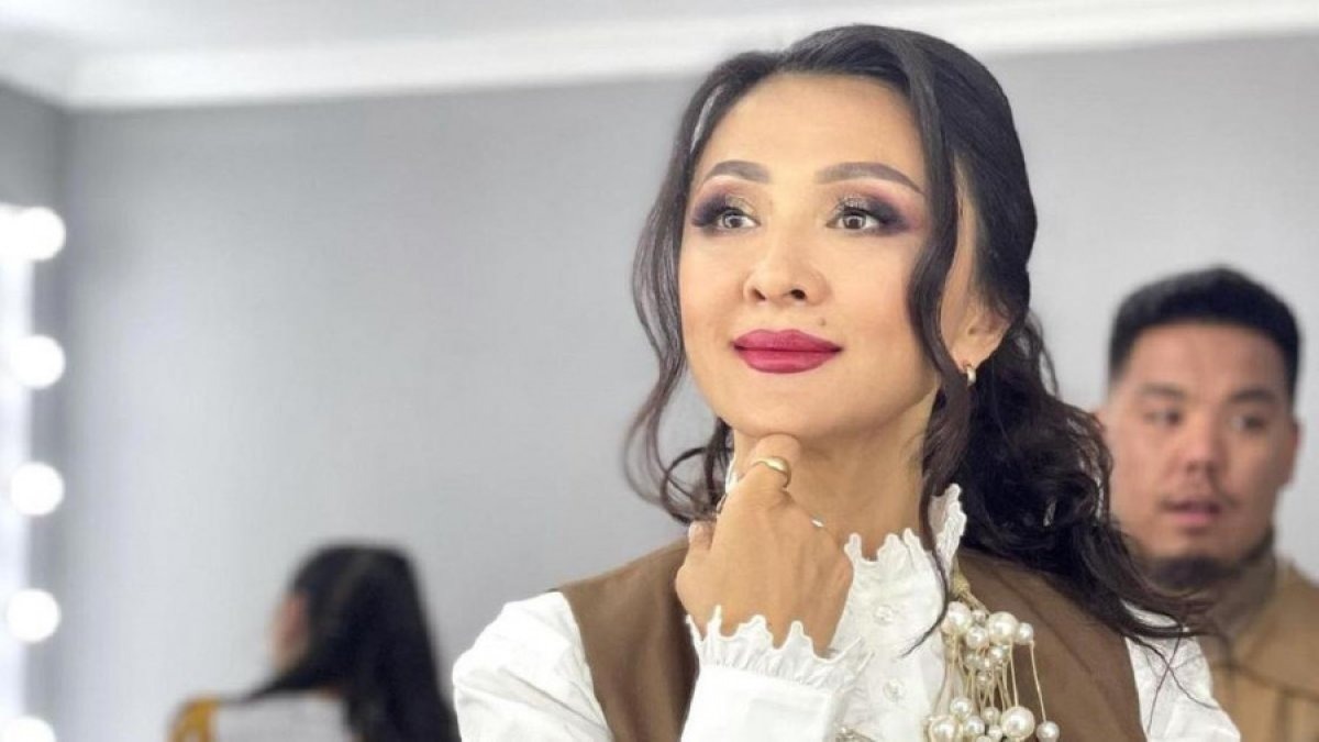 «Мен еңбек сіңірген қайраткермін»: Әнші Меруерт Түсіпбаева өз пікірін айтуға құқылы екенін айтып жар салды 