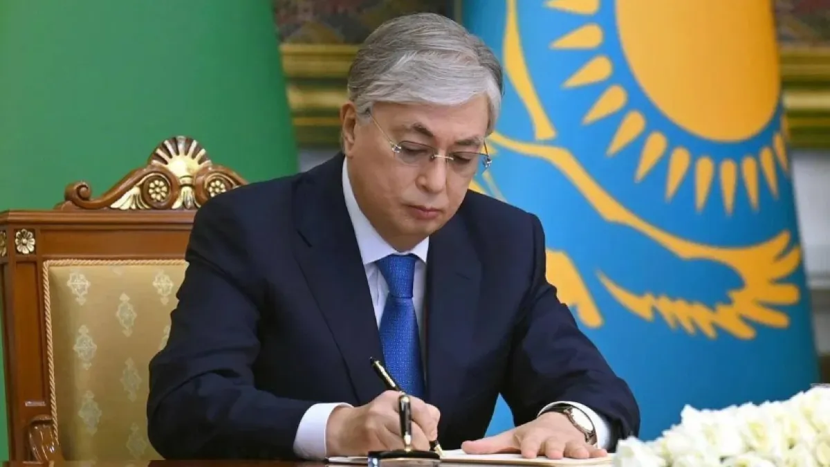 Мемлекет басшысы бірқатар заңға қол қойды