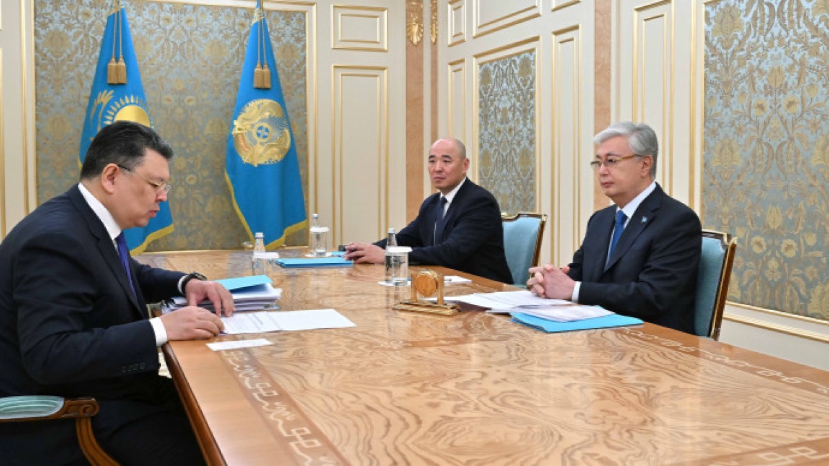 Токаев принял заместителя Премьер-министра Каната Бозумбаева