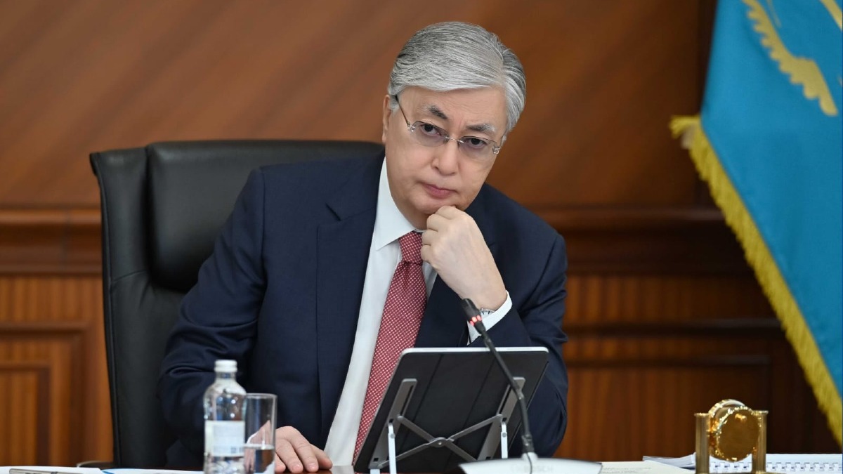 Тоқаев дәрігерлерге күш қолданғандарды қатаң жазалау ұсынысын қолдады