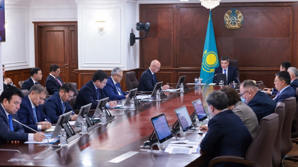 Бектенов провел совещание по созданию цифрового штаба