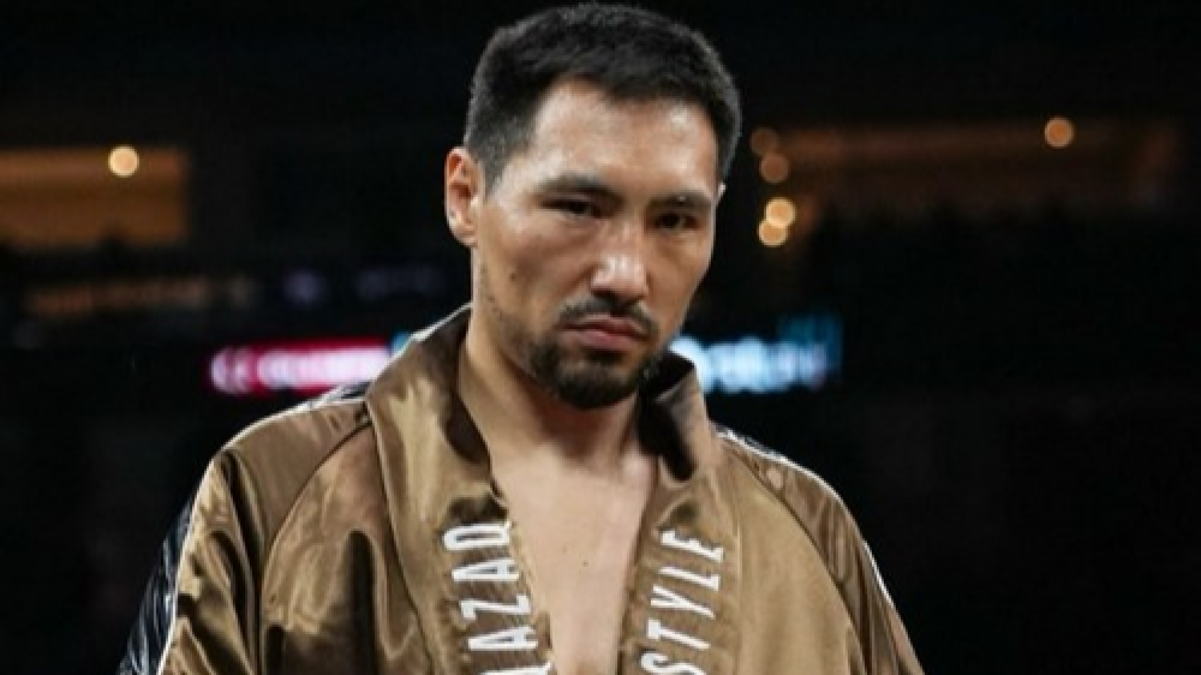 Жанибек Алимханулы подписал контракт на бой за три титула чемпиона мира