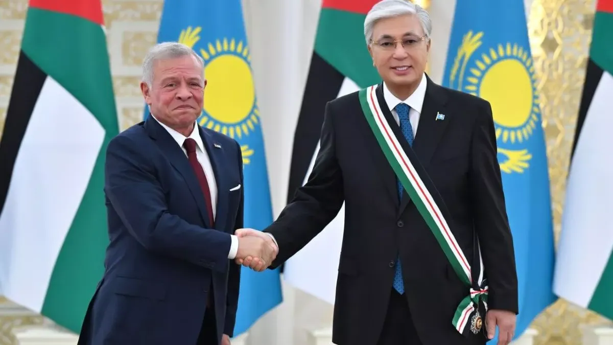 Қазақстанға келген Иордания королі Тоқаевқа орден тапсырды