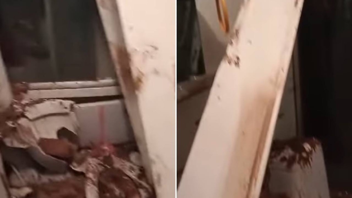 Старые дома рушатся в Атырау 
