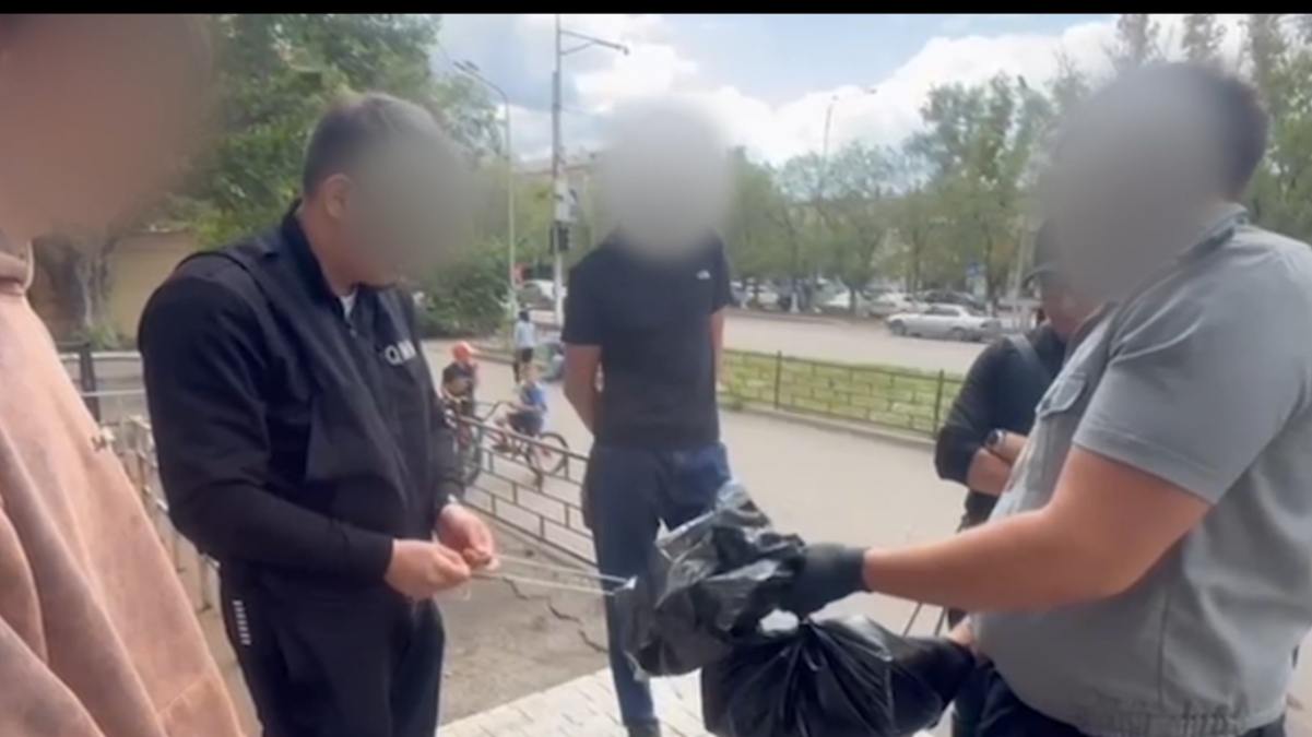 В Караганде пресечена крупная контрабанда наркотиков из Таиланда