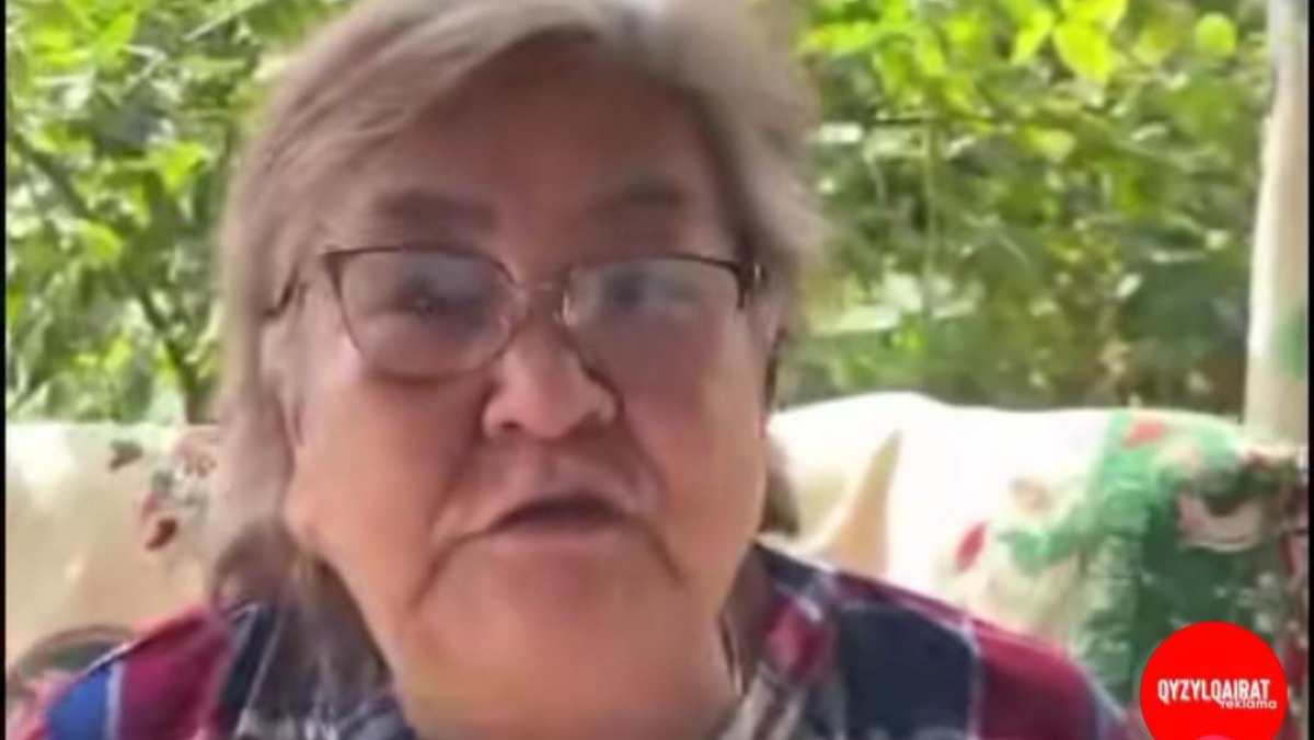 «Ақ орамал тағып, үйге қонып жүрген қыз»: Талғарда адам өлтірген жігіттің анасы жанайқайын айтты