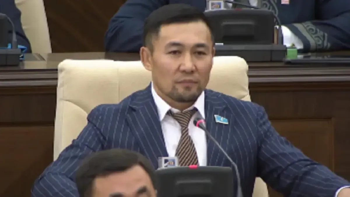 «Біздің ел болып кетуіміз қиын»: Ардақ Назаров өзін сынағандарға жауап берді