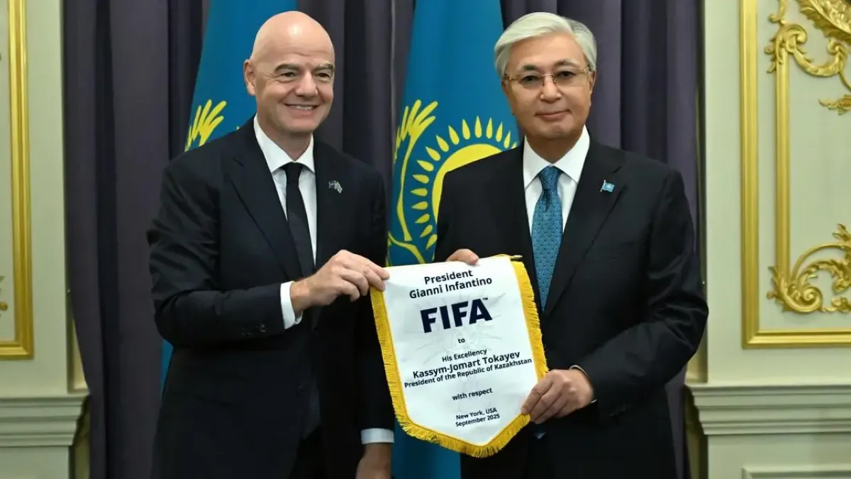 Тоқаев ФИФА президентімен кездесу өткізді