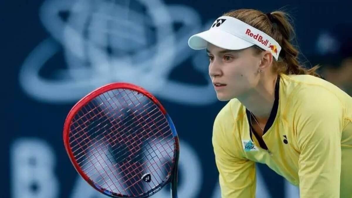 Елена Рыбакина с победы стартовала на крупном турнире в Китае