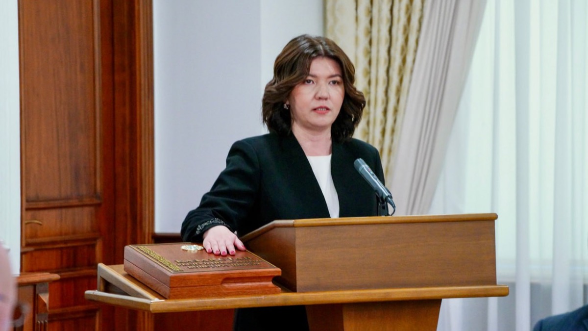 Новый министр просвещения РК принесла присягу в Правительстве