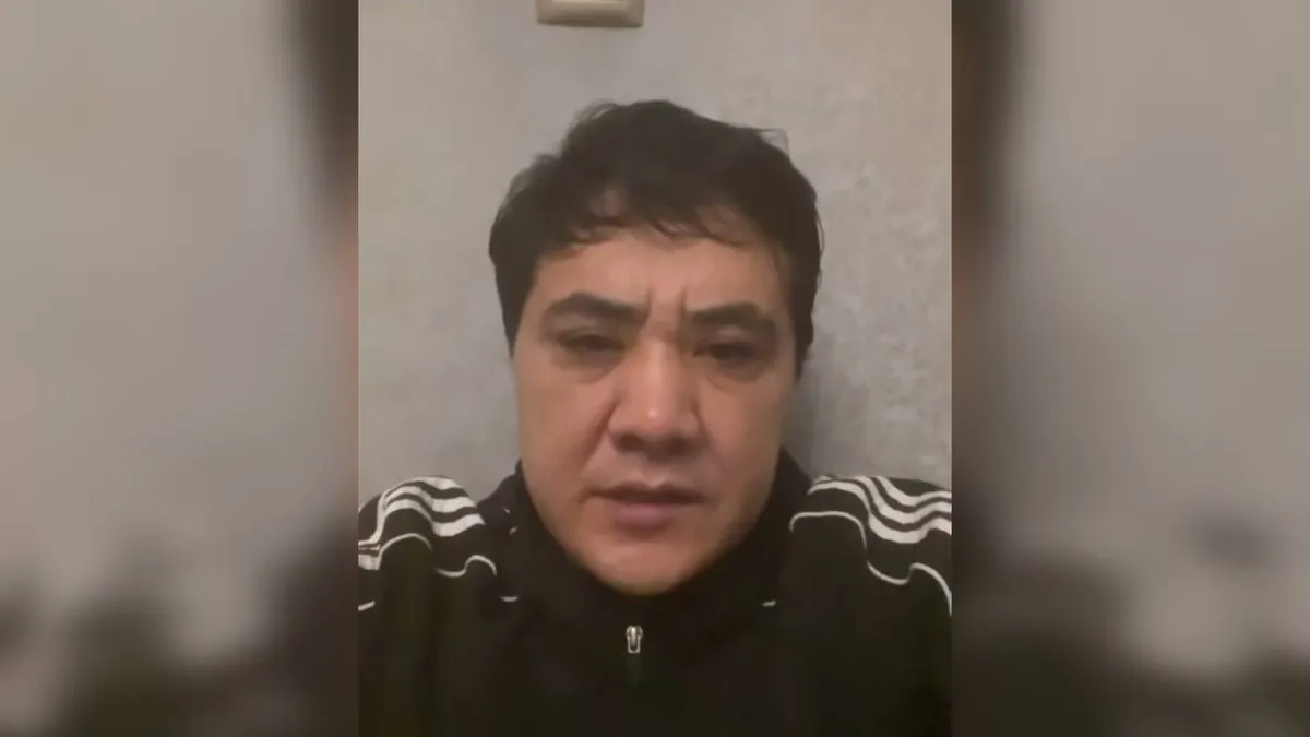 "Көшеге шығудан қалдым": Бадықованың бұрынғы күйеуі мәлімдеме жасады