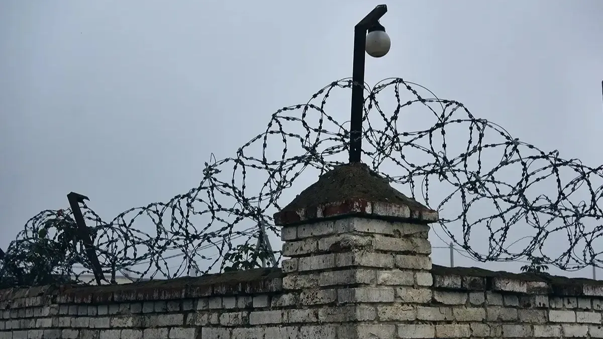 Түрмеде отырған адам Астанадағы Ұлттық нейрохирургия орталығын сотқа беріп, жеңіп шықты