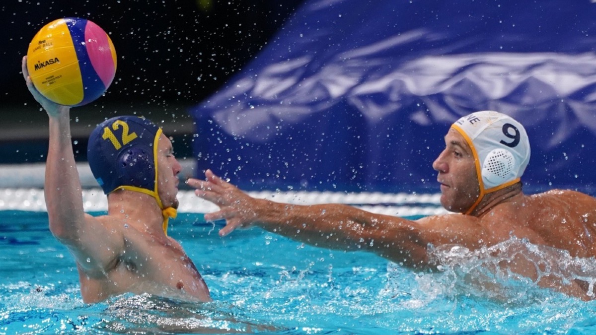 Казахстан поборется за выход в финал чемпионата Азии по водному полу