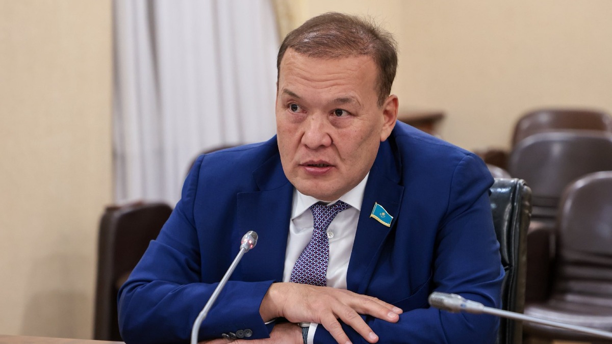 Казахстан договорился с Россией: новые миграционные ограничения не затронут казахстанских водителей