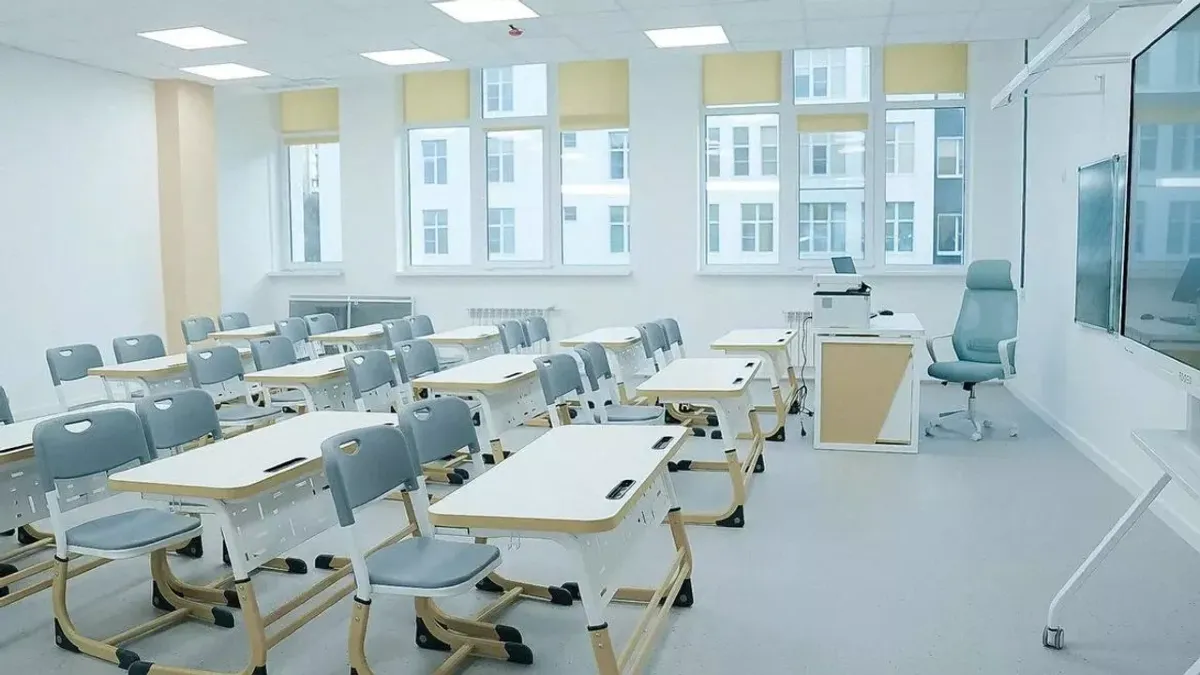 Таразда мұғалімді жұмыстан заңсыз шығарған мектеп 1,8 млн теңге өтемақы төледі