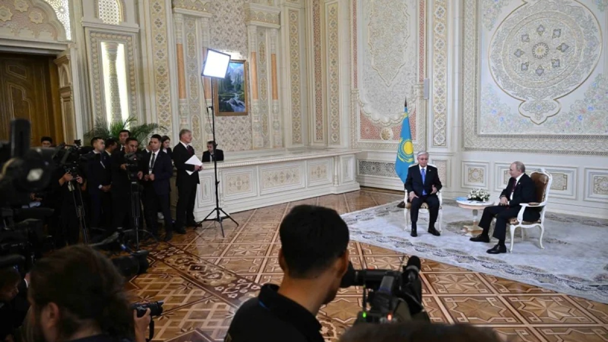 Тоқаев пен Путин жеке кездесу өткізді