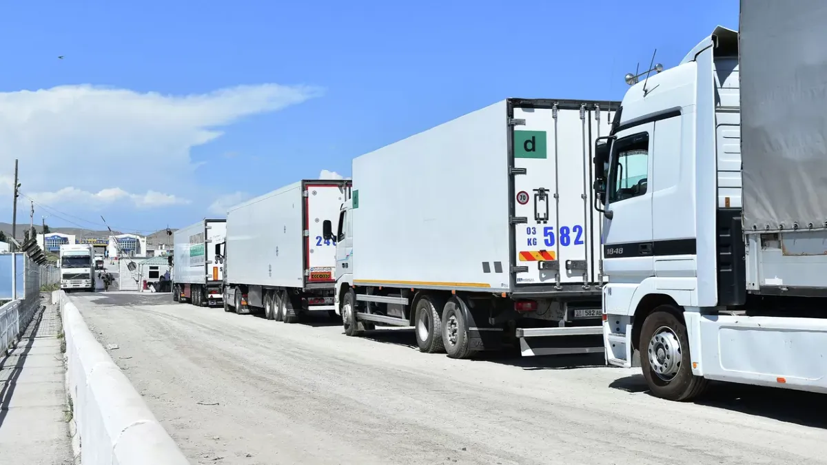 Шекарадағы көлік кептелісі: министрлік Қытаймен жасалған келісім туралы айтты
